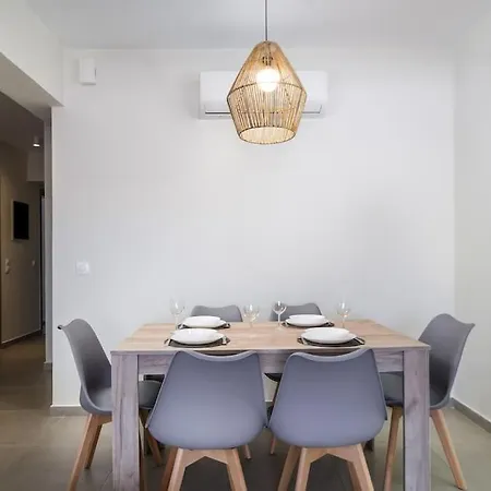 Lejlighed Ilios 3 Bedroom With Sea View In Town *